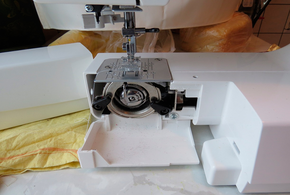 Настройка челнока швейной машины
